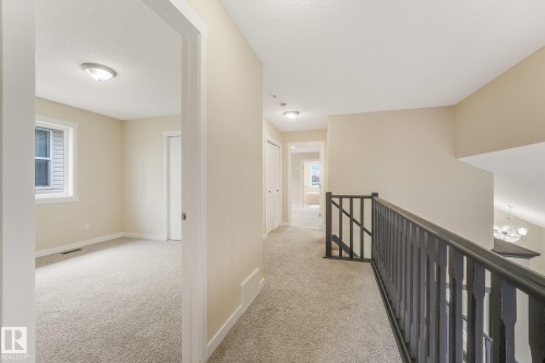 16523 89 Street Nw, Edmonton, AB - Indoor Photo Showing Other Room