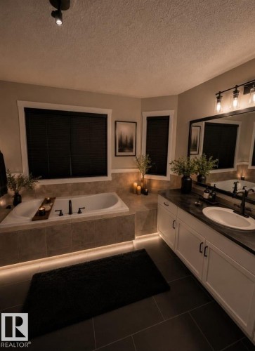 16523 89 Street Nw, Edmonton, AB - Indoor Photo Showing Other Room