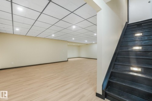 16523 89 Street Nw, Edmonton, AB - Indoor Photo Showing Other Room