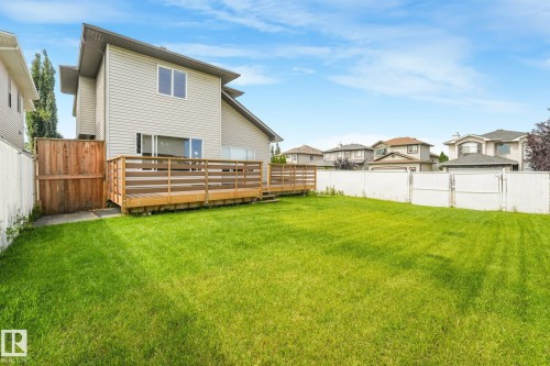16523 89 Street Nw, Edmonton, AB - Outdoor