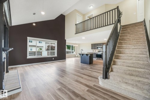 16523 89 Street Nw, Edmonton, AB - Indoor Photo Showing Other Room