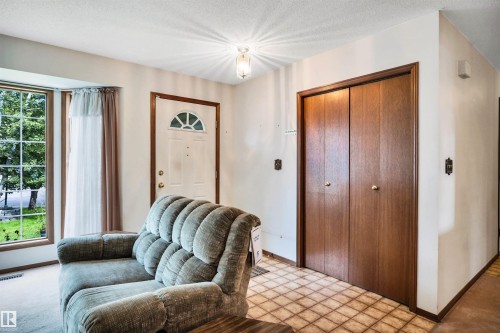 6208 187B Street Nw, Edmonton, AB 