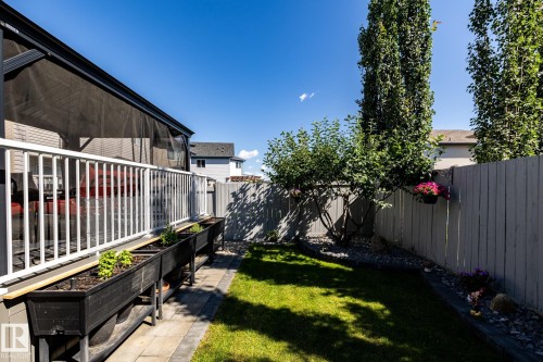 8919 176 Avenue Nw, Edmonton, AB - Outdoor