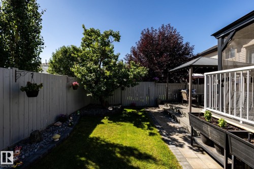 8919 176 Avenue Nw, Edmonton, AB - Outdoor