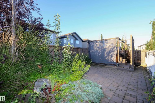 Patio stones in back yard - 9606 82 Avenue, Morinville, AB 