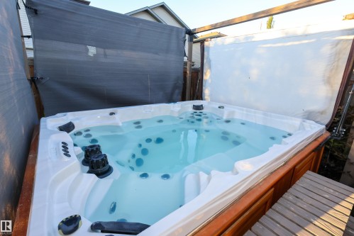 Arctic Spa Summit XL Hot Tub with WiFi Controls and Maintaince - 9606 82 Avenue, Morinville, AB 