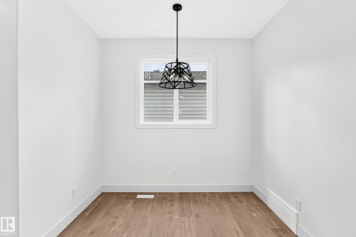 12411 86 Street Nw, Edmonton, AB - Indoor Photo Showing Other Room