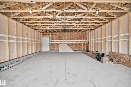 12411 86 Street Nw, Edmonton, AB - Indoor