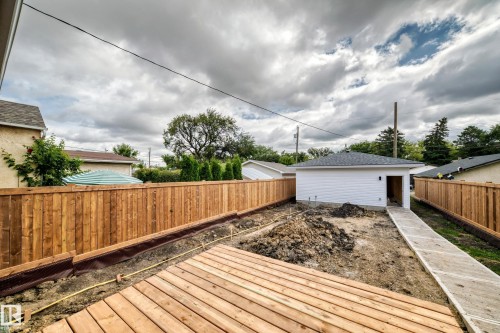 12411 86 Street Nw, Edmonton, AB - Outdoor