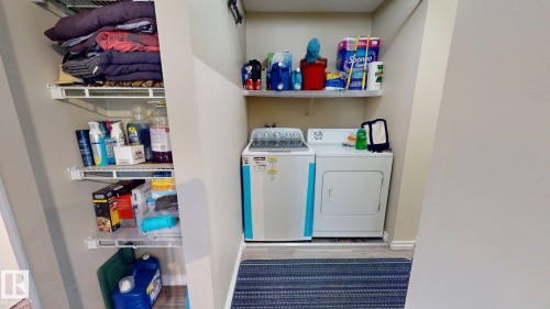 1102 Saddleback Road Nw, Edmonton, AB - Indoor Photo Showing Laundry Room