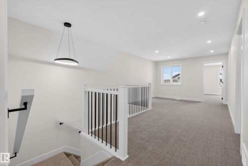 117 Caledon Crescent, Spruce Grove, AB - Indoor Photo Showing Other Room