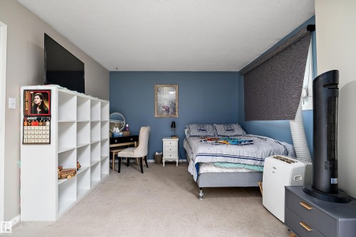 3912 134 Avenue Nw, Edmonton, AB 