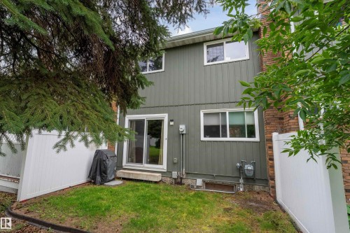 3912 134 Avenue Nw, Edmonton, AB 