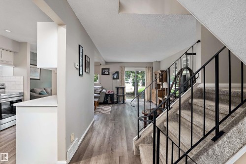 3912 134 Avenue Nw, Edmonton, AB 