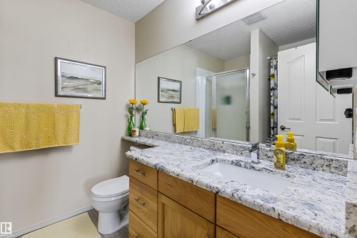 #233 279 Suder Greens Dr Nw, Edmonton, AB - Indoor Photo Showing Bathroom