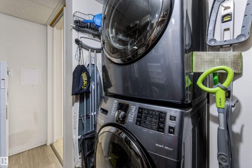 #233 279 Suder Greens Dr Nw, Edmonton, AB - Indoor Photo Showing Laundry Room