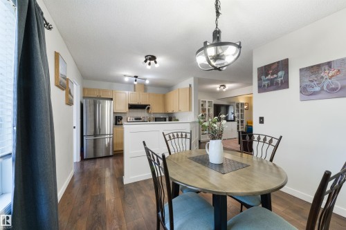 4790 Terwillegar Common Nw, Edmonton, AB - Indoor Photo Showing Dining Room