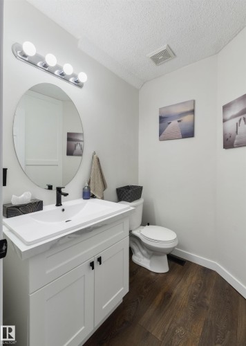 4790 Terwillegar Common Nw, Edmonton, AB - Indoor Photo Showing Bathroom