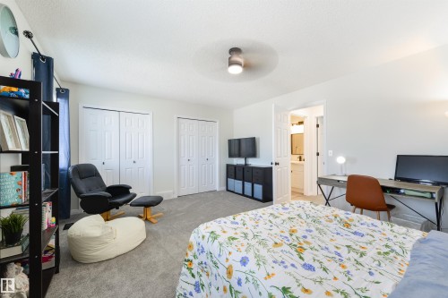 4790 Terwillegar Common Nw, Edmonton, AB - Indoor Photo Showing Bedroom