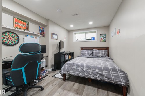 4790 Terwillegar Common Nw, Edmonton, AB - Indoor Photo Showing Bedroom