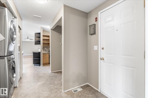 856 53222 Range Road 272, Rural Parkland County, AB - Indoor Photo Showing Laundry Room