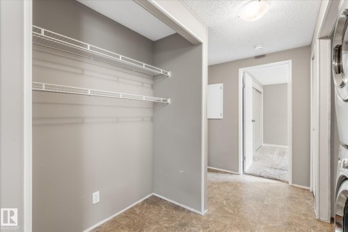 856 53222 Range Road 272, Rural Parkland County, AB - Indoor With Storage