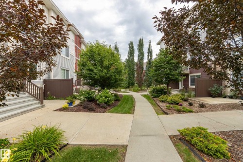 #39 804 Welsh Dr Sw, Edmonton, AB - Outdoor