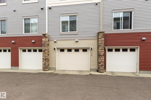 #39 804 Welsh Dr Sw, Edmonton, AB - Outdoor With Exterior