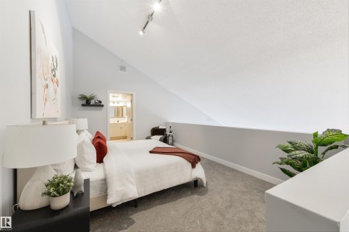 #409 10153 117 St Nw, Edmonton, AB - Indoor Photo Showing Bedroom
