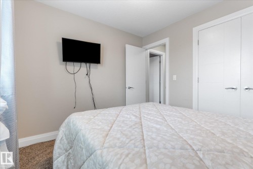 116 Gilmore Way, Spruce Grove, AB - Indoor Photo Showing Bedroom