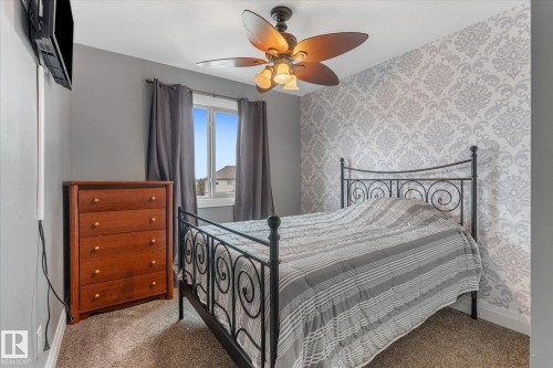116 Gilmore Way, Spruce Grove, AB - Indoor Photo Showing Bedroom