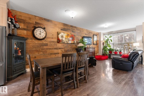 116 Gilmore Way, Spruce Grove, AB - Indoor Photo Showing Dining Room