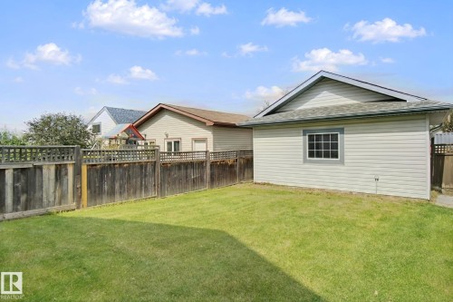 3104 32 Avenue Nw, Edmonton, AB - Outdoor