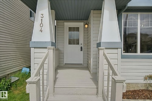 3104 32 Avenue Nw, Edmonton, AB - Outdoor