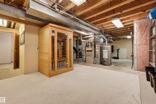619 Revell Wynd Nw, Edmonton, AB - Indoor Photo Showing Basement