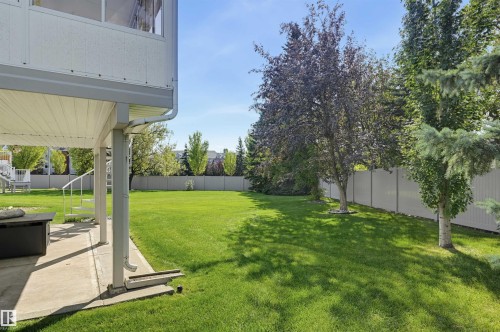619 Revell Wynd Nw, Edmonton, AB - Outdoor With Backyard