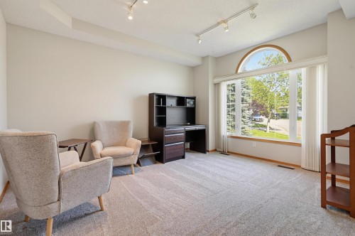 619 Revell Wynd Nw, Edmonton, AB - Indoor