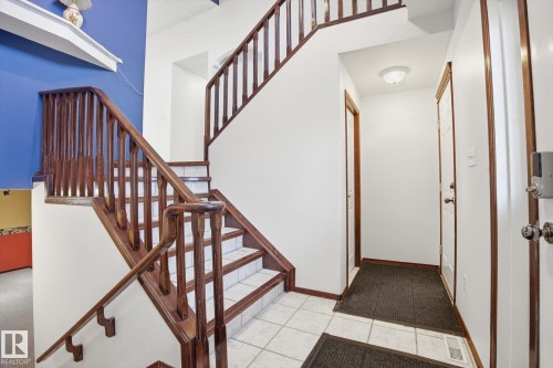 11413 118 Street Nw, Edmonton, AB - Indoor Photo Showing Other Room