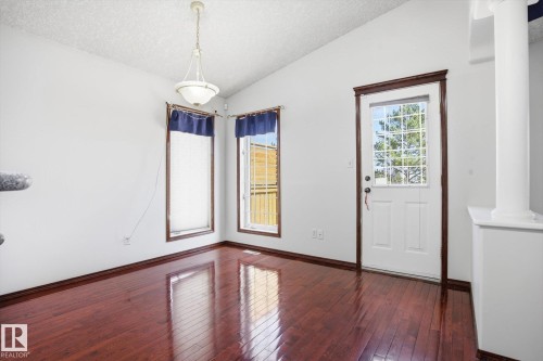 11413 118 Street Nw, Edmonton, AB - Indoor Photo Showing Other Room