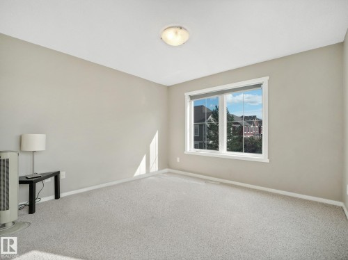 #55 603 Watt Bv Sw, Edmonton, AB - Indoor Photo Showing Other Room