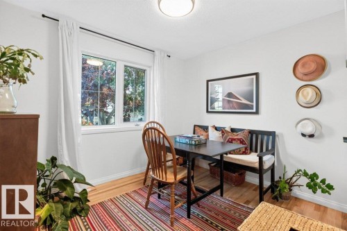 9047 52 Street Nw, Edmonton, AB - Indoor Photo Showing Dining Room