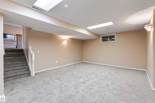 2 Dunvegan Crest, St. Albert, AB - Indoor Photo Showing Basement