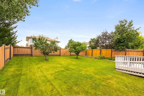 2 Dunvegan Crest, St. Albert, AB - Outdoor With Backyard