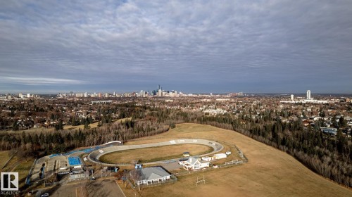 6724 84 Street Nw, Edmonton, AB - Outdoor With View