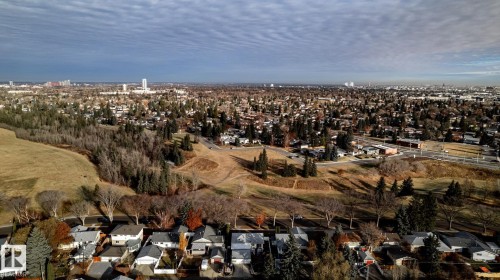 6724 84 Street Nw, Edmonton, AB - Outdoor With View