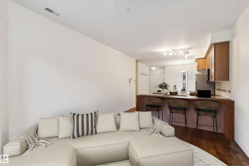 #16 11518 76 Av Nw, Edmonton, AB - Indoor Photo Showing Other Room