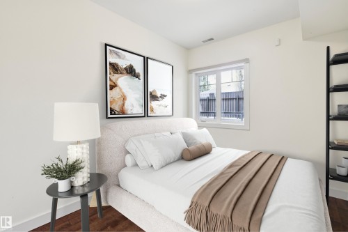#16 11518 76 Av Nw, Edmonton, AB - Indoor Photo Showing Bedroom
