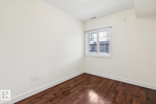 #16 11518 76 Av Nw, Edmonton, AB - Indoor Photo Showing Other Room