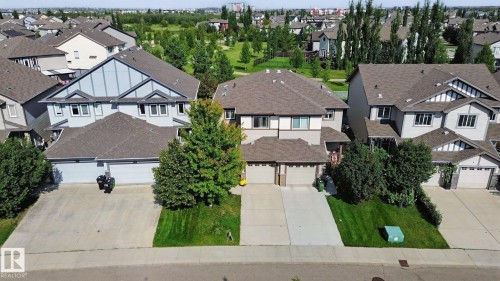 735 176 Street Sw, Edmonton, AB - Outdoor With Facade