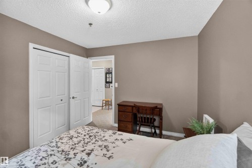 #212 9535 176 St Nw, Edmonton, AB - Indoor Photo Showing Bedroom